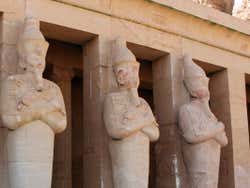 Sculptures du temple d'Hatchepsout