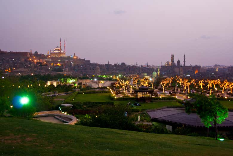 Vue panoramique sur Le Caire depuis le parc Al-Azhar