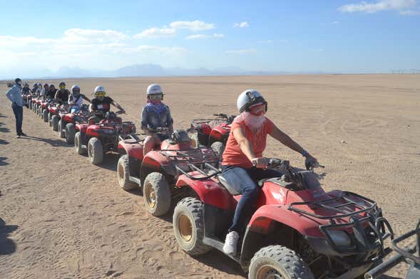 Balade en quad dans le désert et dîner bédouin